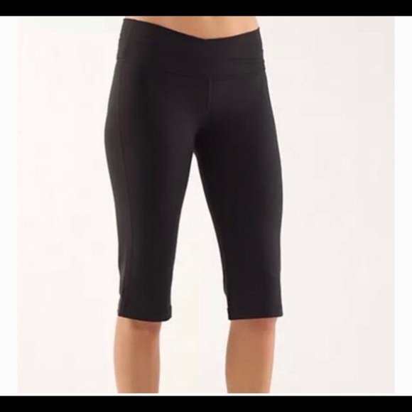 Lululemon Astro Crop Leggings - Picture 1 of 8